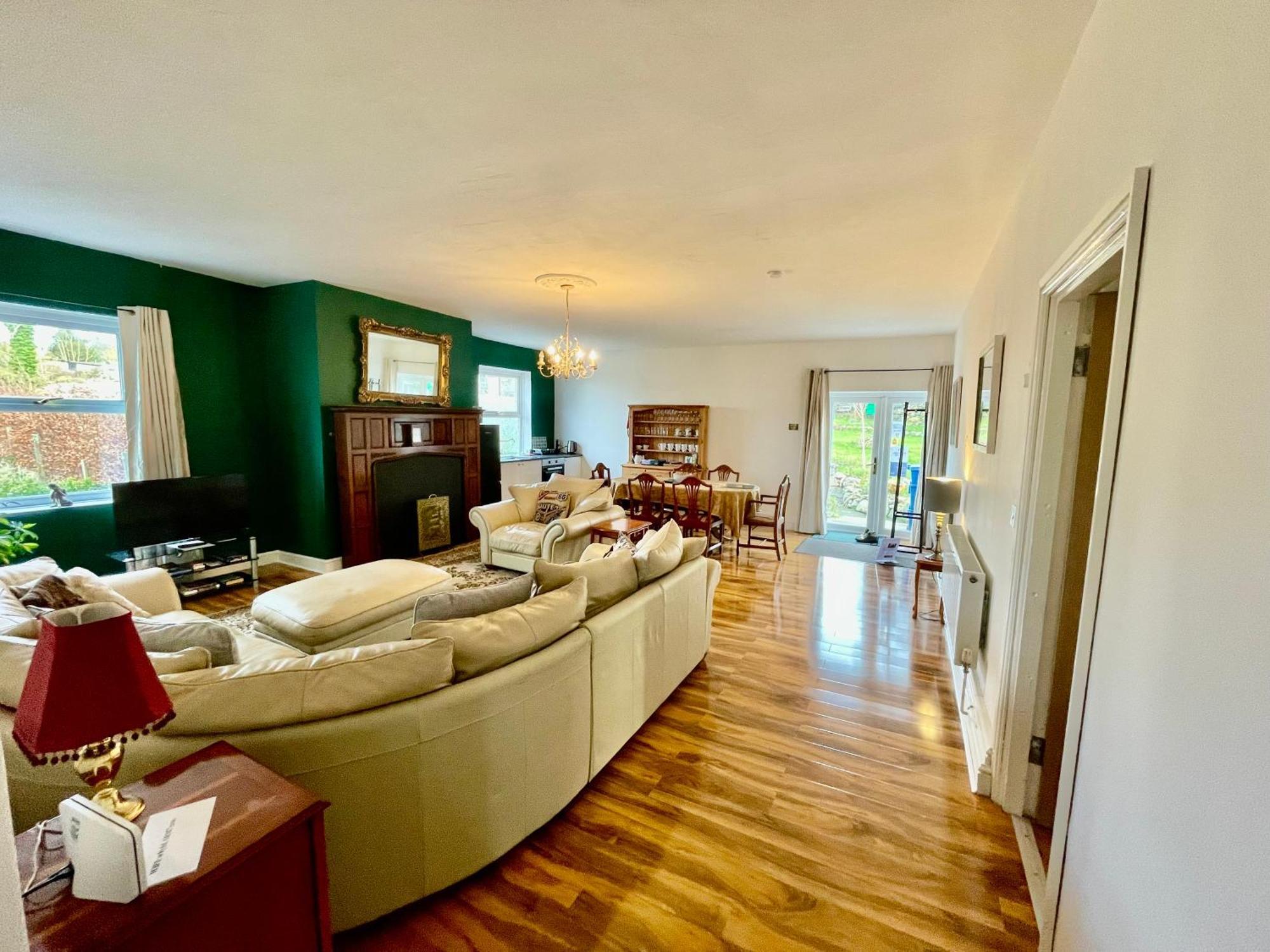 Spacious 3 Bedroom Garden Apartment In Snowdonia National Park Garndolbenmaen Экстерьер фото