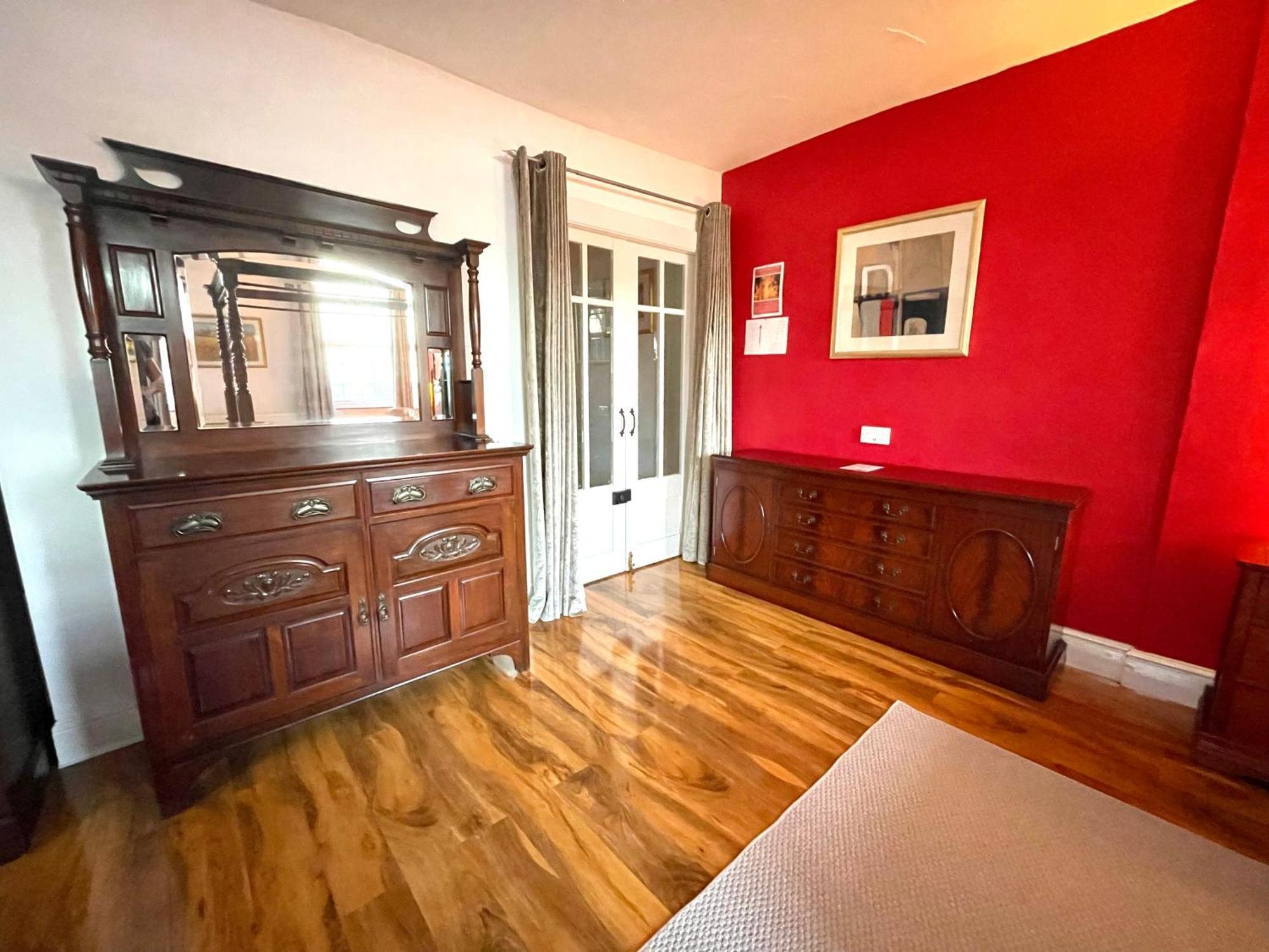 Spacious 3 Bedroom Garden Apartment In Snowdonia National Park Garndolbenmaen Экстерьер фото